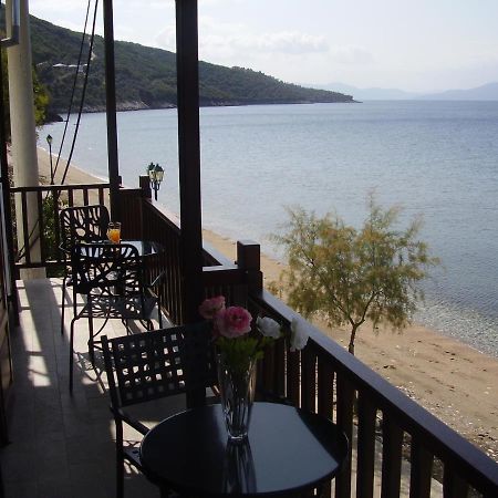 Sunset Suites Lefokastro Dış mekan fotoğraf