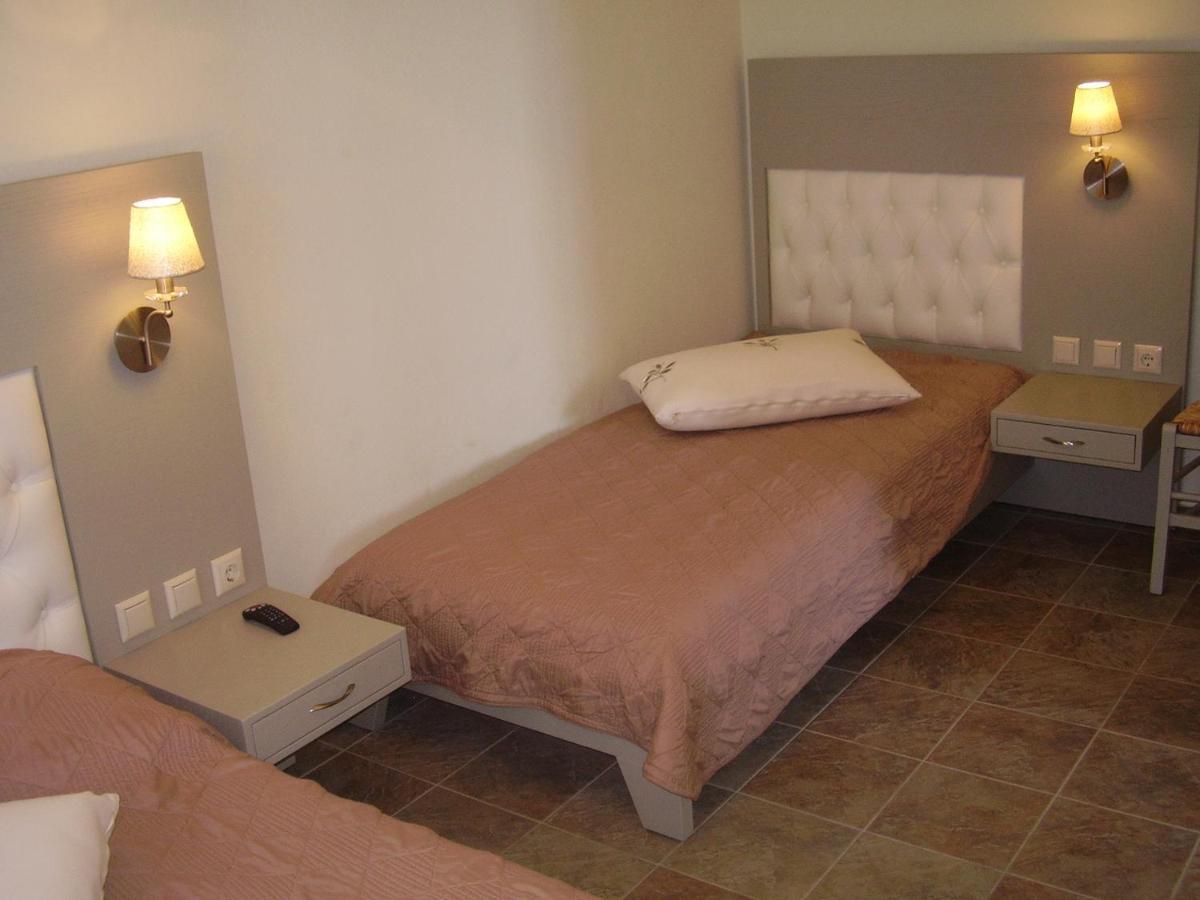 Sunset Suites Lefokastro Oda fotoğraf
