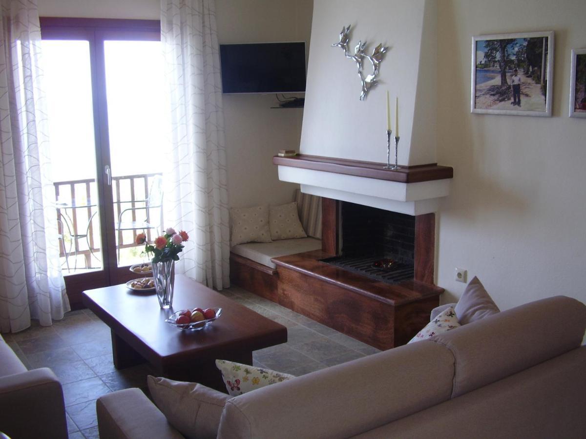 Sunset Suites Lefokastro Oda fotoğraf