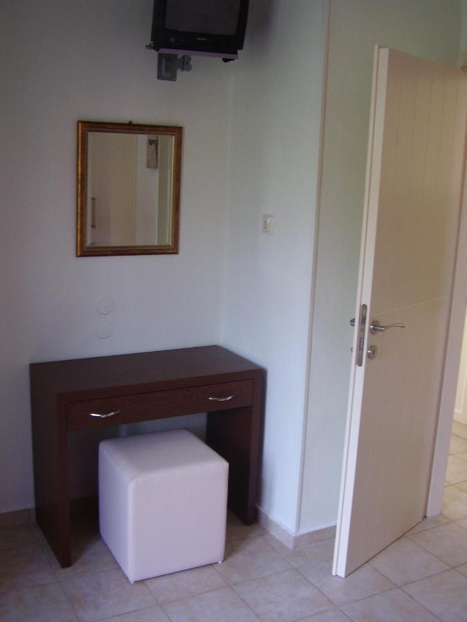 Sunset Suites Lefokastro Oda fotoğraf